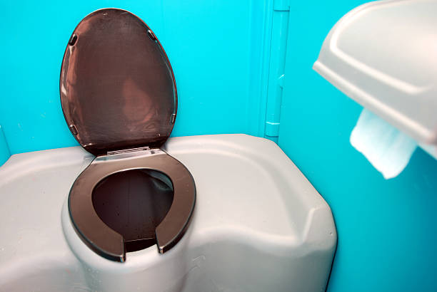 Best Emergency porta potty rental  in Warroad, MN